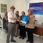 Mba Maya Menerapkan Ekonomi Syariah